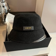 Loewe Caps